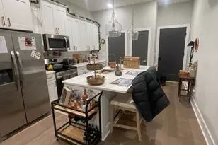 581 Jamestown, Philadelphia, PA 19128 - Photo 24