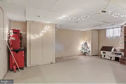 4345 Aubrey Avenue, Philadelphia, PA 19114 - Photo 42