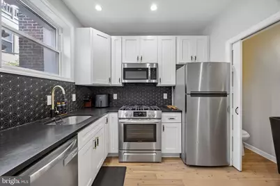 531 Queen Street, Philadelphia, PA 19147 - Photo 2