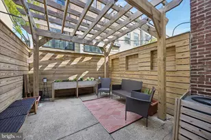 531 Queen St, Philadelphia, PA 19147 - Photo 22