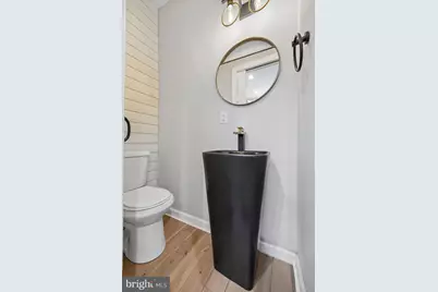 531 Queen Street, Philadelphia, PA 19147 - Photo 10