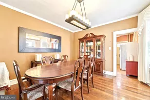 5822 Cedarhurst St, Philadelphia, PA 19143 - Photo 8