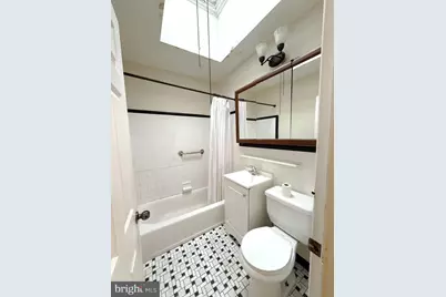 2221 Longshore Avenue, Philadelphia, PA 19149 - Photo 10