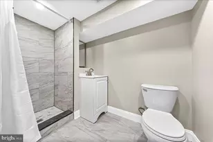 610 E Annsbury St, Philadelphia, PA 19120 - Photo 16