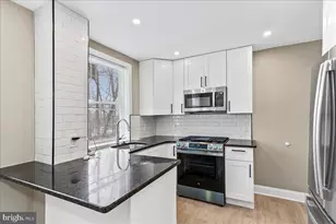 610 E Annsbury St, Philadelphia, PA 19120 - Photo 8