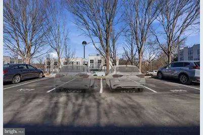 182 Gay Street #1101, Philadelphia, PA 19128 - Photo 2