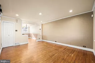 5421 Erdrick St, Philadelphia, PA 19124 - Photo 2