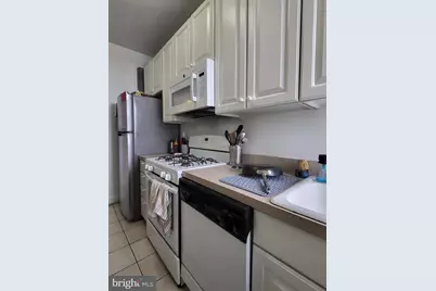 2031 Locust Street #1503, Philadelphia, PA 19103 - Photo 6