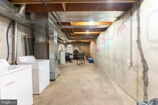 1915 N 18th St, Philadelphia, PA 19121 - Photo 16