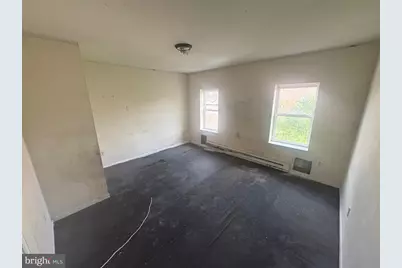 1802 W Montgomery Avenue, Philadelphia, PA 19121 - Photo 12