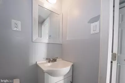 7608 Dicks Avenue, Philadelphia, PA 19153 - Photo 40