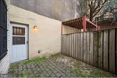 1723 Wallace Street #102, Philadelphia, PA 19130 - Photo 10