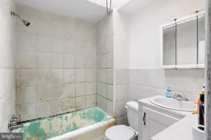 930 Scattergood St, Philadelphia, PA 19124 - Photo 12