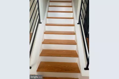 2555 Carpenter Street #D, Philadelphia, PA 19146 - Photo 10