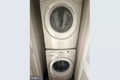 2555 Carpenter Street #D, Philadelphia, PA 19146 - Photo 26