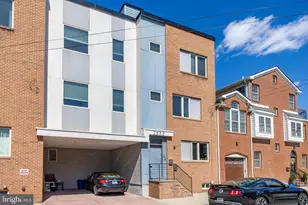 2555 Carpenter St, Philadelphia, PA 19146 - Photo 2