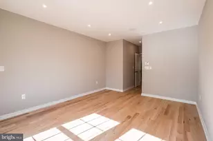 624 S 26th St, Philadelphia, PA 19146 - Photo 38