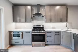 624 S 26th St, Philadelphia, PA 19146 - Photo 6