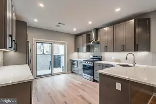 624 S 26th St, Philadelphia, PA 19146 - Photo 1