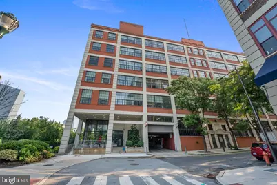 2429 Locust Street #319, Philadelphia, PA 19103 - Photo 18