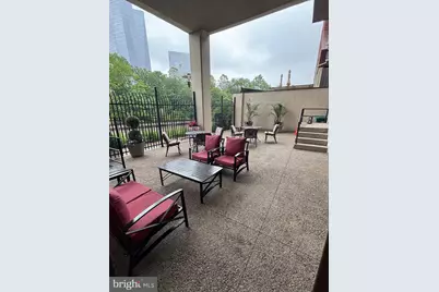 2429 Locust Street #319, Philadelphia, PA 19103 - Photo 18