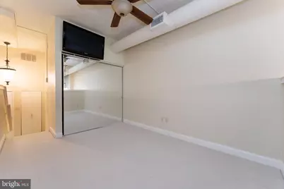2429 Locust Street #319, Philadelphia, PA 19103 - Photo 12