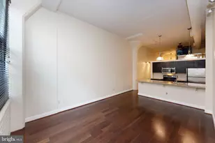2429 Locust St, Philadelphia, PA 19103 - Photo 6