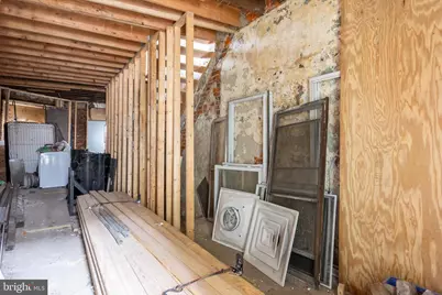 2068 W Glenwood Avenue, Philadelphia, PA 19132 - Photo 6