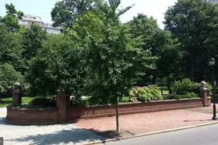 1316 Pine St, Philadelphia, PA 19107 - Photo 12