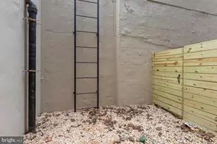 2007 Cambridge St, Philadelphia, PA 19130 - Photo 18