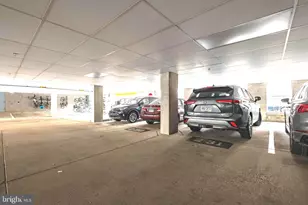 500 Admirals Way, Philadelphia, PA 19146 - Photo 32