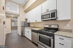 1720 Sansom St, Philadelphia, PA 19103 - Photo 4