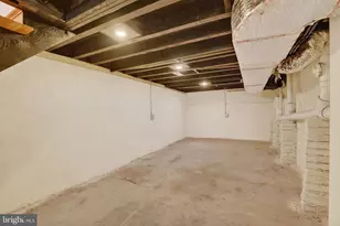 2915 W Thompson St, Philadelphia, PA 19121 - Photo 32