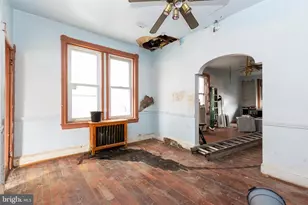 319 W Duncannon Ave, Philadelphia, PA 19120 - Photo 10