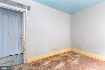 319 W Duncannon Avenue, Philadelphia, PA 19120 - Photo 28