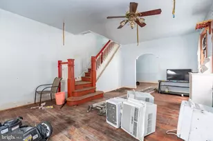 319 W Duncannon Ave, Philadelphia, PA 19120 - Photo 4