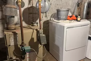 530 N 35th St, Philadelphia, PA 19104 - Photo 10