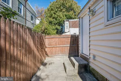 2330 N 12th Street, Philadelphia, PA 19133 - Photo 8