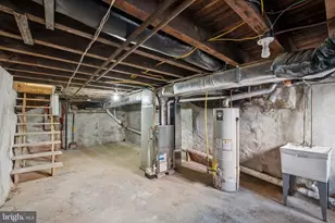 930 French St, Philadelphia, PA 19122 - Photo 12