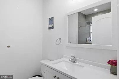 925 N Broad Street #4E, Philadelphia, PA 19123 - Photo 6