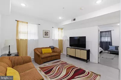 925 N Broad Street #4E, Philadelphia, PA 19123 - Photo 2