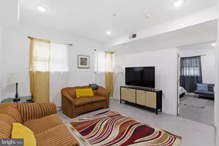 925 N Broad St, Philadelphia, PA 19123 - Photo 2