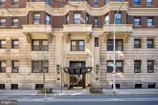 250 S 13th St, Philadelphia, PA 19107 - Photo 2