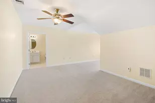 2682 Marigold Ln, Philadelphia, PA 19116 - Photo 24