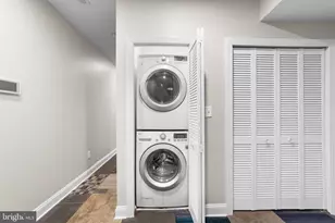 847 Cameron St, Philadelphia, PA 19130 - Photo 26