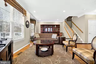 2036 W Reserve Dr, Philadelphia, PA 19145 - Photo 6