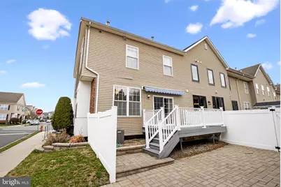 2036 W Reserve Drive, Philadelphia, PA 19145 - Photo 2