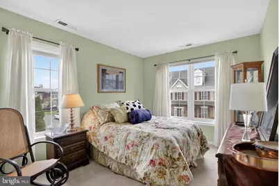 2036 W Reserve Drive, Philadelphia, PA 19145 - Photo 12