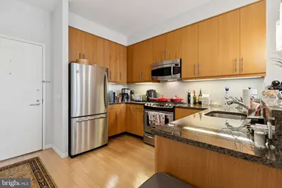 1425 Locust Street #16E, Philadelphia, PA 19102 - Photo 4