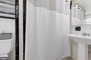 804-6 Lombard St, Philadelphia, PA 19147 - Photo 30